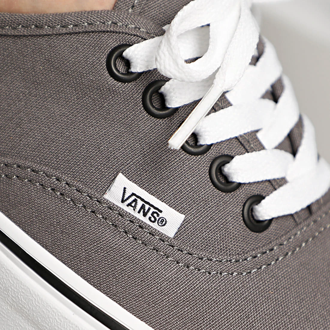 Sortie 🤩 Baskets Authentic JRAPBQ Pewter Black de Vans 😉 2 Sortie 🤩 Baskets Authentic JRAPBQ Pewter Black de Vans 😉 – Image 2