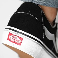 Les meilleures critiques de 🥰 Baskets Sk8-Low A4UUK6BT1 Black True White de Vans ❤️ -Mode Chaussure vans 226865 A4UUK6BT1 BLK TRUE WHITE 20200810T141045 04