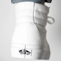 Grosses soldes ❤️ Baskets Montantes Sk8-Hi 00D5IW001 True White de Vans ✔️ -Mode Chaussure vans 226892 00D5IW001 TRUE WHITE 20200820T111949 04