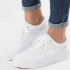 Tout neuf ⌛ Baskets Femme Old Skool Platform A3B3UW001 True White de Vans ⭐