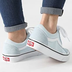 De gros ✔️ Baskets Femme Old Skool A38G1Q6K1 Baby Blue True White de Vans 🎉 -Mode Chaussure vans 245009 A38G1Q6K1 BABY BLUE TRWHT 20210602T154135 04
