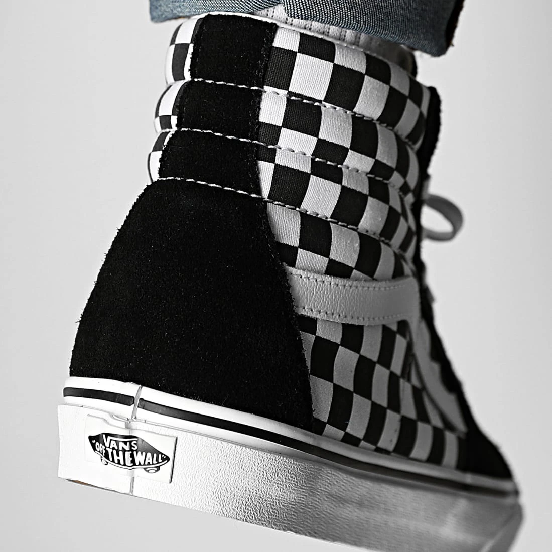 Meilleure affaire ❤️ Baskets Sk8 Hi 32QGHRK Checkerboard Black True White de Vans ❤️ 4 Meilleure affaire ❤️ Baskets Sk8 Hi 32QGHRK Checkerboard Black True White de Vans ❤️ – Image 4