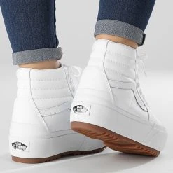 Offres 🤩 Baskets Femme Sk8-Hi Stacked BTWL5R Canvas True White de Vans ✨ -Mode Chaussure vans 299830 A4BTWL5R1 20220204T154836 04