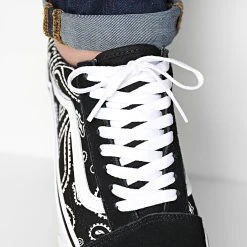 Meilleure vente 🔔 Baskets Old Skool 5KRFB0E Peace Paisley Black True White de Vans ⭐ -Mode Chaussure vans 309062 A5KRFB0E1 20220315T160259 03