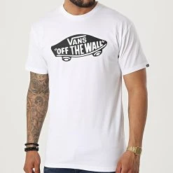 Vente flash ✔️ Tee ❤️ Shirt On The Wall Classic Blanc de Vans ✨