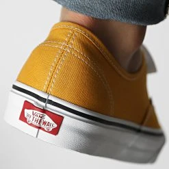 Remise ✨ Baskets Authentic 5JMPF3X Color Theory Golden Yellow de Vans 🤩 -Mode Chaussure vans 324404 A5JMPF3X1 20220621T123535 04