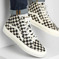 Budget 🤩 Baskets Sk8 Hi Tapered 5KRU705 Eco Theory Checkerboard de Vans ⭐