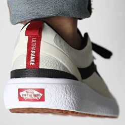 Acheter ⌛ Baskets Ultrarange Exo 4U1KBWI Bone White Black de Vans 🧨 -Mode Chaussure vans 333225 A4U1KBWI1 20220818T161441 04
