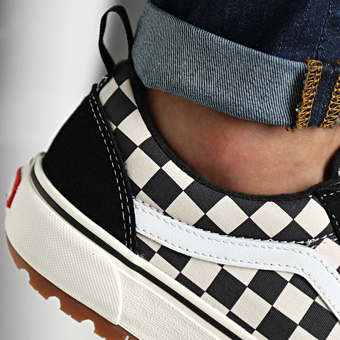 Coupon ✨ Baskets Old Skool MTE 5I12A04 Black White Checkerboard de Vans ⭐ 2 Coupon ✨ Baskets Old Skool MTE 5I12A04 Black White Checkerboard de Vans ⭐ – Image 2