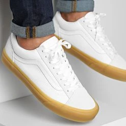 Meilleur prix ❤️ Baskets Style 36 54F1WHT Gum White de Vans 🌟