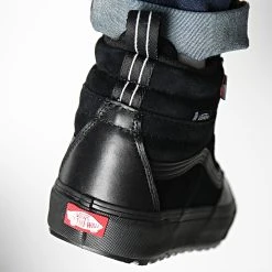 Bon marché 😉 Baskets Montantes Sk8 Hi 7NKBKA1 Black de Vans ✨ 7 Bon marché 😉 Baskets Montantes Sk8 Hi 7NKBKA1 Black de Vans ✨ -Mode Chaussure vans 338309 7NKBKA1 20220922T080324 04