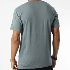 Le moins cher 🎁 Tee 🛒 Shirt Chest Logo Gris de Vans ⌛ -Mode Chaussure vans 344830 A3CZE RV2 20221026T135349 04