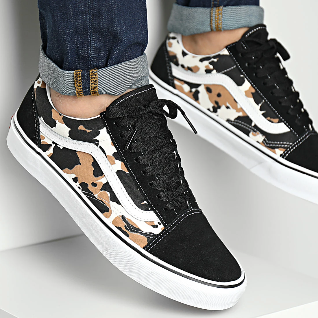 Sortie 😍 Baskets Old Skool 5KRSMUL Cow Multi Color de Vans 🤩 1 Sortie 😍 Baskets Old Skool 5KRSMUL Cow Multi Color de Vans 🤩