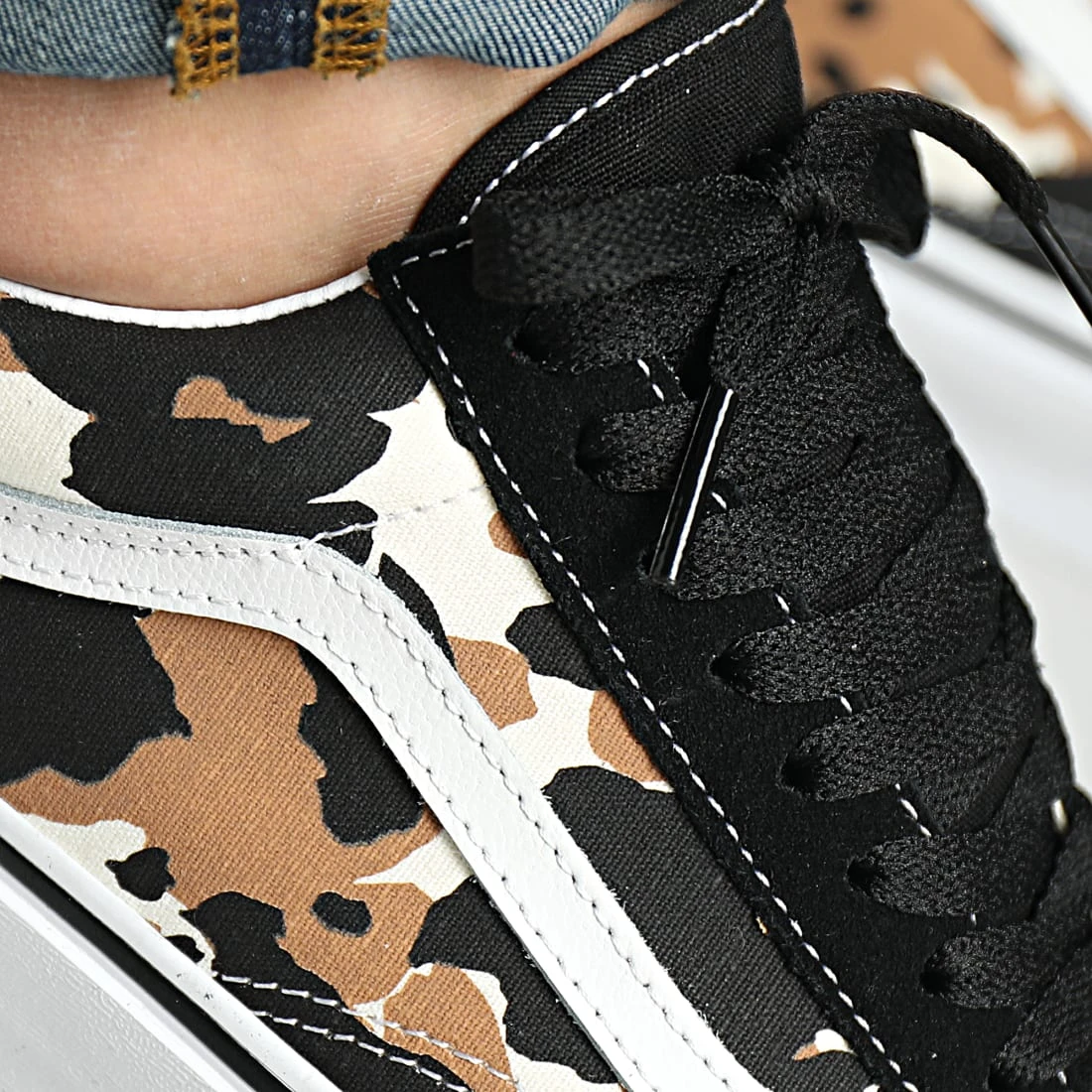 Sortie 😍 Baskets Old Skool 5KRSMUL Cow Multi Color de Vans 🤩 2 Sortie 😍 Baskets Old Skool 5KRSMUL Cow Multi Color de Vans 🤩 – Image 2