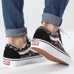 Nouveau ⌛ Baskets Femme Old Skool 5JMIY28 Rose Dreams Black White de Vans 🎁 -Mode Chaussure vans 347001 A5JMIY281 20221115T141900 04