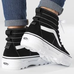 Nouveau ⌛ Baskets Femme Sentry Sk8 Hi 5KY5BA2 Black White de Vans ⌛ -Mode Chaussure vans 347106 A5KY5BA21 20221121T152521 04