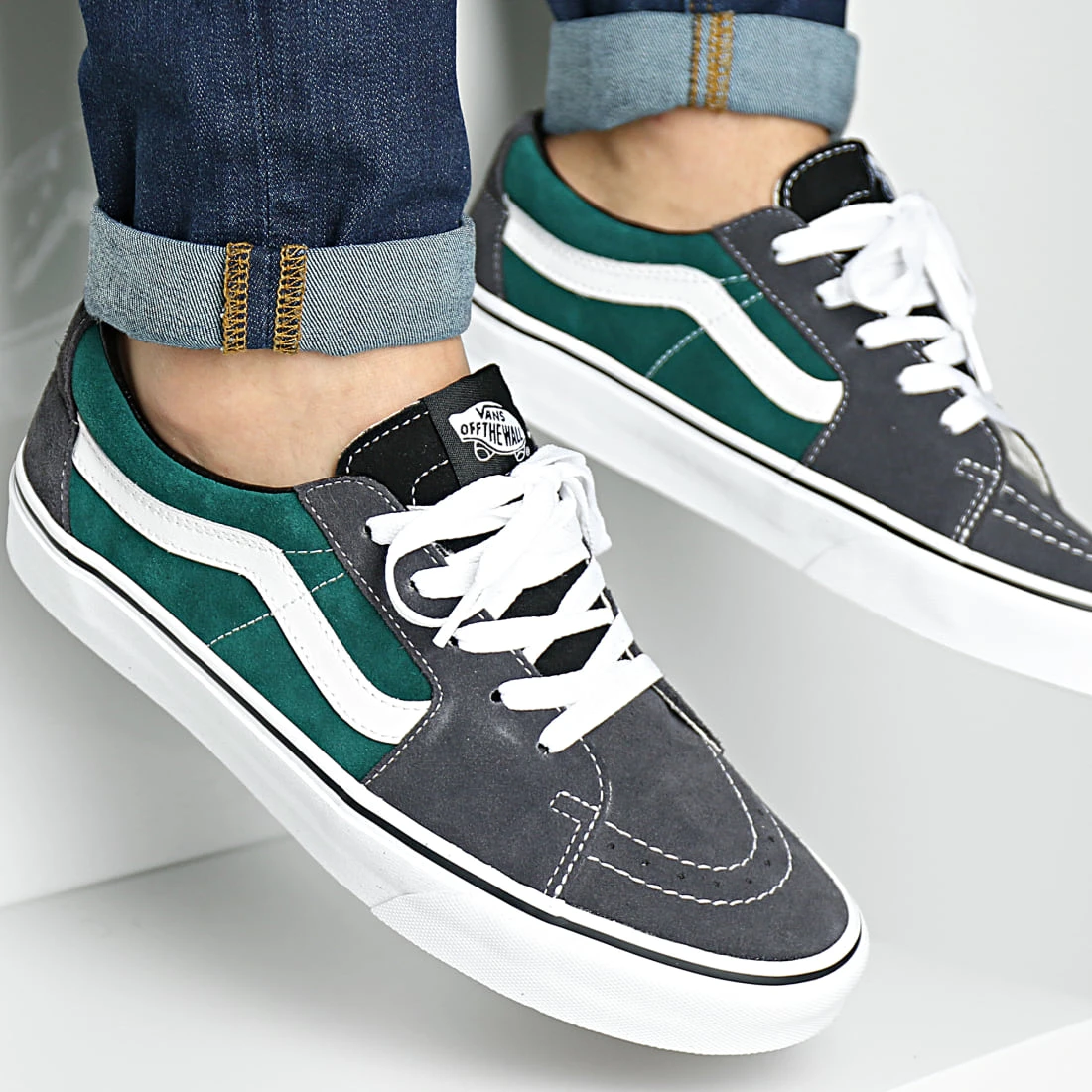 Coupon ✔️ Baskets Sk8 Low 5KXDJGC Jungle Green Charcoal de Vans ⭐ 1 Coupon ✔️ Baskets Sk8 Low 5KXDJGC Jungle Green Charcoal de Vans ⭐